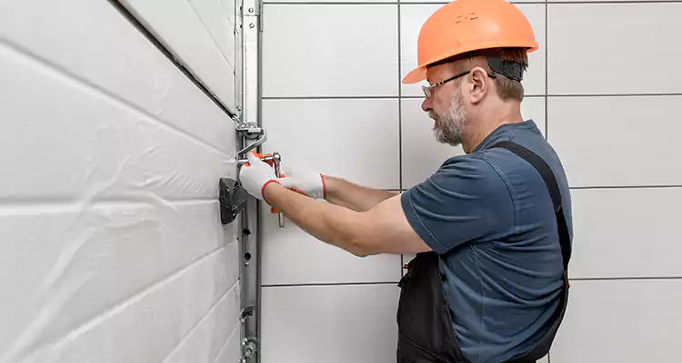 Emergency Garage Door Repair in North Port, FL